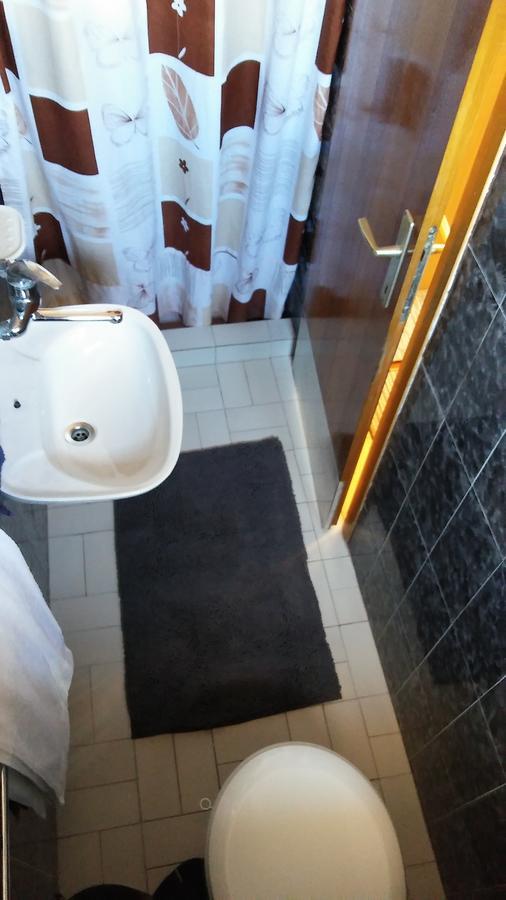 Guest House Villa Castio Petrovac Екстер'єр фото